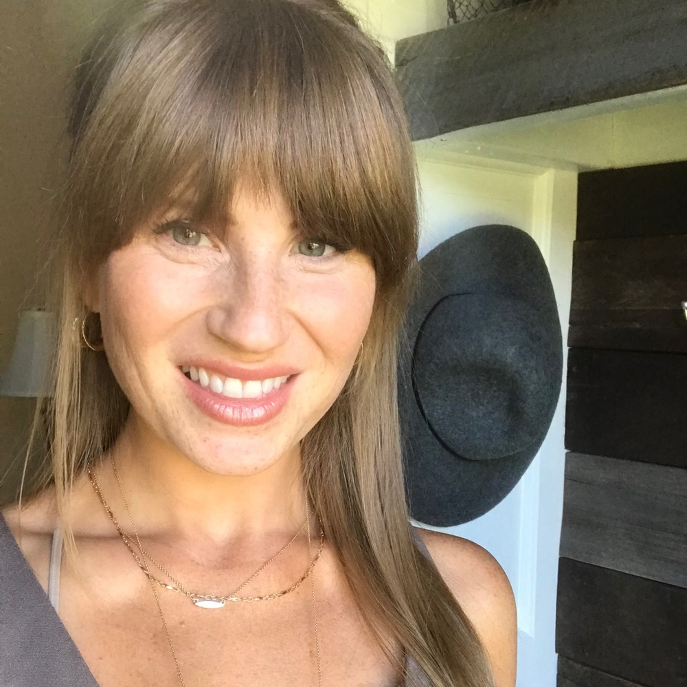 Meet your Posher, Jennifer